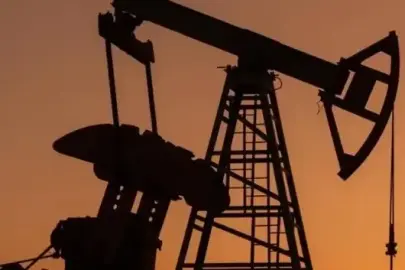 Brent petrolün varili 62,12 dolardan işlem görüyor