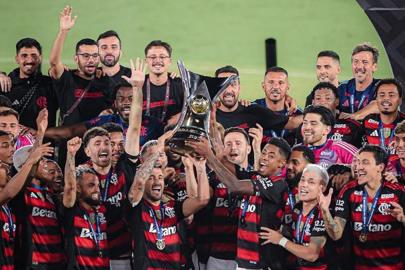 Brezilya'da şampiyon Flamengo! 3 günde iki kupa