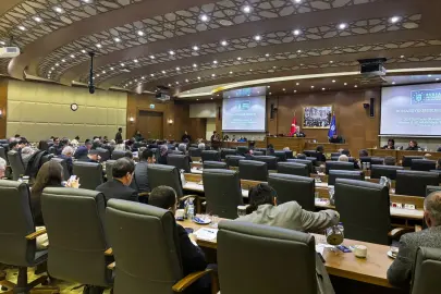 Bursa Büyükşehir Meclisi'nde gündem: Çevre, trafik ve insan hakları