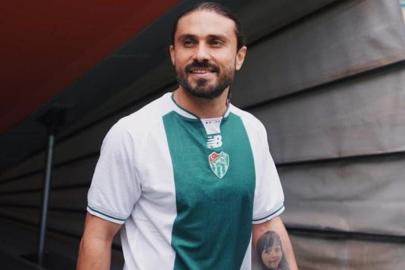 Bursaspor'dan bomba transfer! Resmen açıklandı...