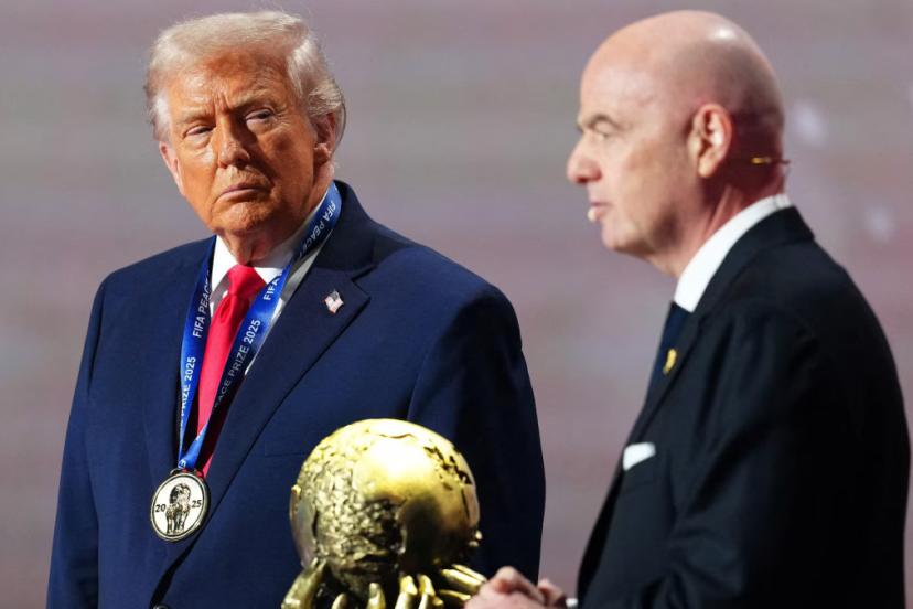 Donald Trump'a 'FIFA Barış Ödülü' verildi