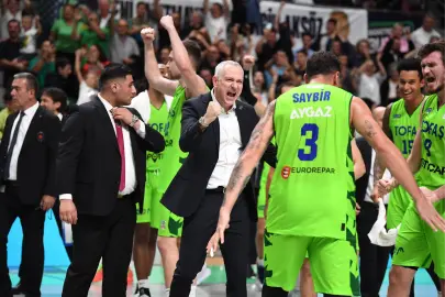 Emil Rajkovic'ten Bursalı basketbolseverlere çağrı