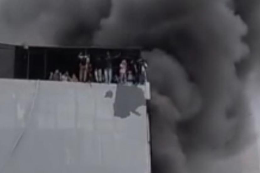 Endonezya'da drone satış merkezinde yangın: 22 ölü