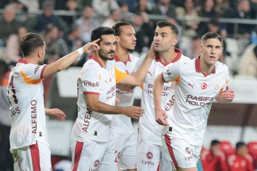 Galatasaray deplasmanda 2 maç sonra kazandı