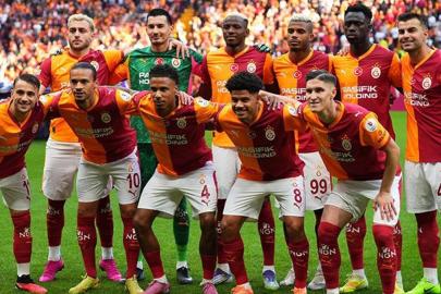Galatasaray, Süper Lig'in yarısını lider tamamladı