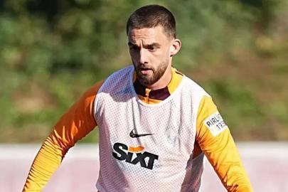 Galatasaray'dan ayrılmak istiyordu! 7 talip çıktı | Yönetimin kararını bekliyor