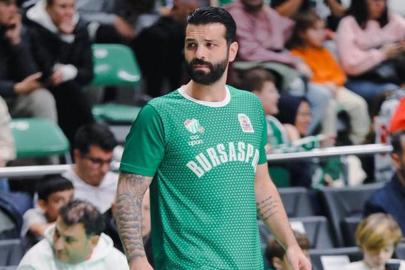 Galatasaray'dan resmi açıklama! Göksenin Köksal ve taşlı saldırı