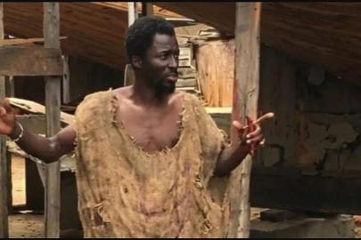 Ganalı vaiz 'Nuh’un Gemisi'ni tamamladı: Bugün tufan başlayacağını iddia ediyor