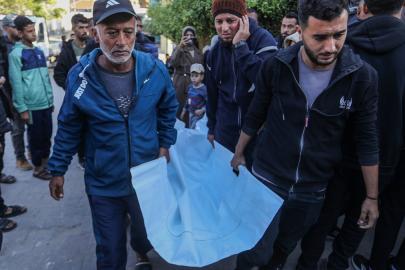 Gazze'de can kaybı 70 bin 366'ya yükseldi