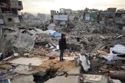 Gazze'de fırtına nedeniyle 22 bina çöktü: 18 ölü