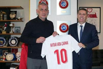 Gençlerbirliği Başkanı Arda Çakmak'tan TFF Başkanı Hacıosmanoğlu'na ziyaret