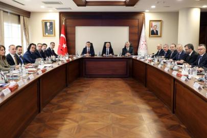 Gıda Komitesi, Hazine ve Maliye Bakanı Şimşek'in ev sahipliğinde toplandı