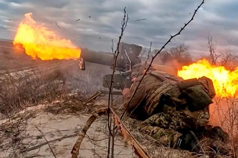 Güney Afrikalı radyo sunucusuna Rusya için savaşçı toplama suçlaması