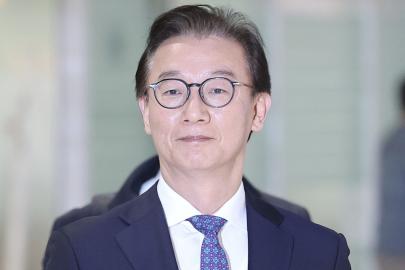 Güney Kore'de rüşvet iddiaları: Okyanuslar ve Balıkçılık Bakanı istifa etti