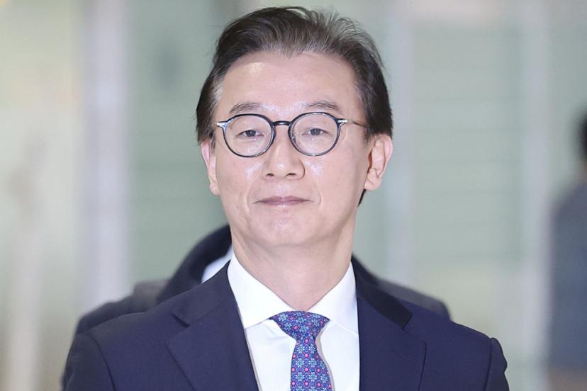 Güney Kore'de rüşvet iddiaları: Okyanuslar ve Balıkçılık Bakanı istifa etti