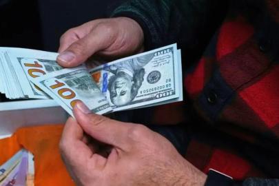 İran riyalinde rekor düşüş: Protestolar patlak verdi