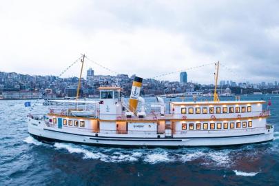 İş Bankası’ndan yüzen şube: İş Vapur hizmete açıldı