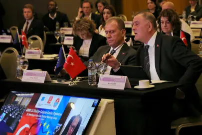 İstanbul Büyükşehir'den AB'ye demokrasi eleştirisi