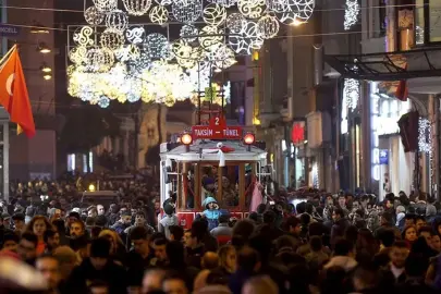 İstanbul'da yeni yılda 50 bin personel görev başında olacak