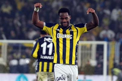 Jhon Duran’a UEFA’dan 2 maç ceza!