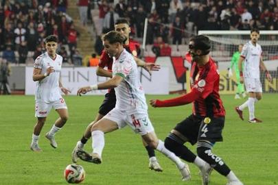 Karşıyaka pes etmeyecek