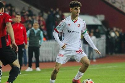 Karşıyaka'da Adem Yeşilyurt sevinci