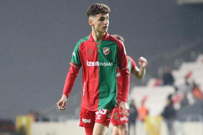 Karşıyakalı Adem Yeşilyurt, milli davet aldı