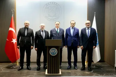 Kayseri Üniversitesi Şeref Malkoç'u ağırladı