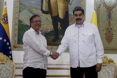 Kolombiya lideri Petro'dan Maduro'ya geçiş hükümeti çağrısı