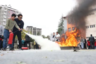 Konya'da özel gereksinimli bireylere afet eğitimi