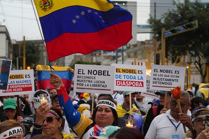 Latin Amerika'da Nobel töreni öncesi Venezuelalı muhalif lider Machado'ya destek yürüyüşü