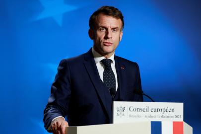 Macron: Putin ile Ukrayna konusunda görüşmek gerekecek