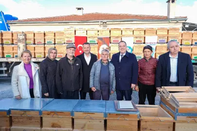 Manisa Büyükşehir'den arıcılara güçlü destek
