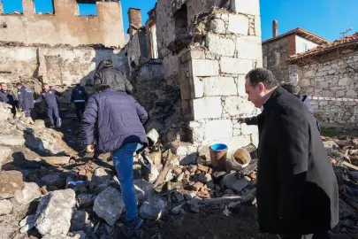 Manisa'da Başkan Dutlulu yangın bölgesinde