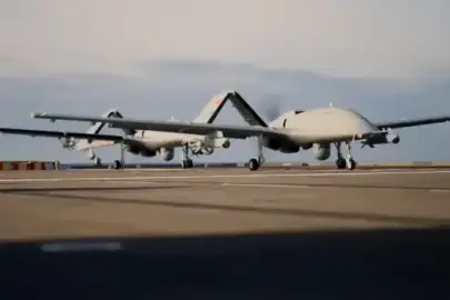 Mavi Vatan’da tarihi test: Bayraktar TB3 komuta etti Albatros-S hedefi imha etti