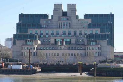 MI6 Başkanı’ndan uyarı: Rusya’nın 'kaos ihracı' İngiltere için tehdit