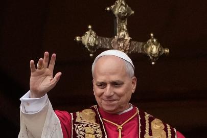 Papa XIV. Leo çok dilli Noel mesajıyla geleneği canlandırdı