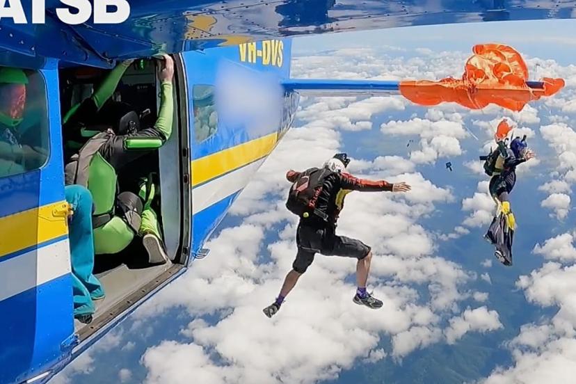 Paraşütçü, paraşüt uçağın kuyruğuna takılınca 4.500 metrede asılı kaldı