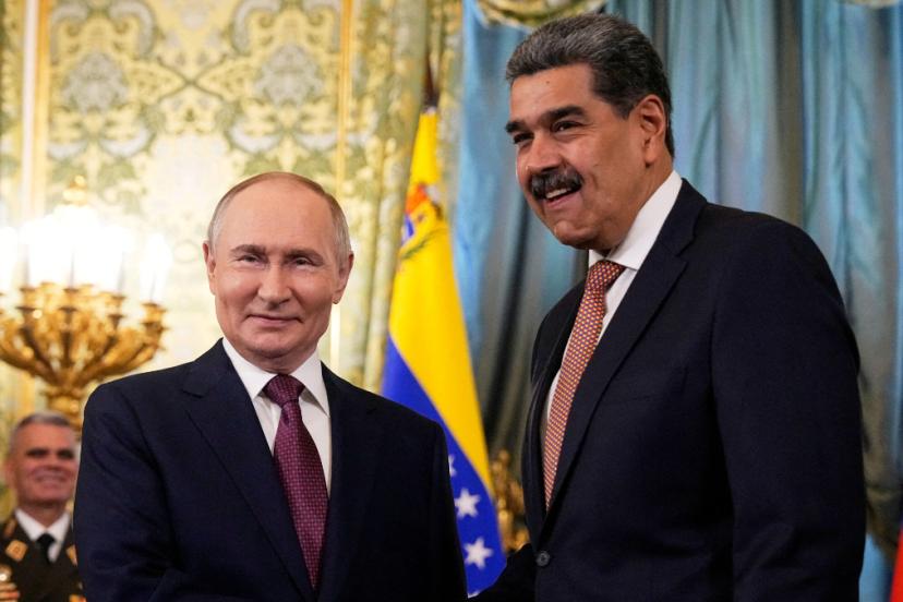 Putin ile Maduro telefonda görüştü: Venezuela'nın yanındayız