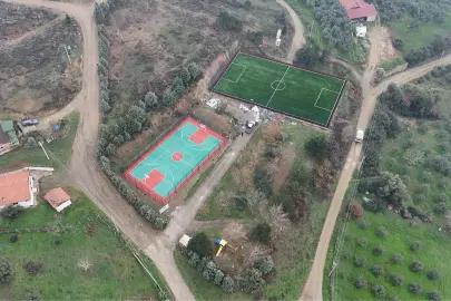 Sakarya Geyve'de spor sahaları hizmete gün sayıyor