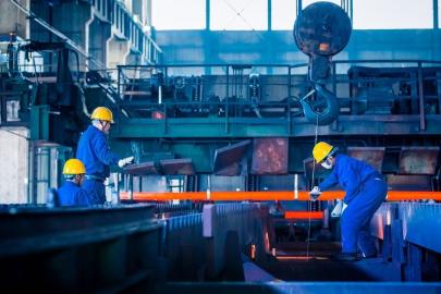 Sanayide çalışan kişi başına üretim endeksi üçüncü çeyrekte arttı