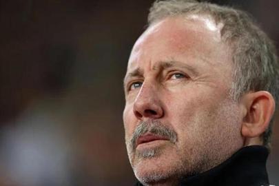 Sergen Yalçın ateş püskürdü: 'Futbol değil tiyatro izledik'