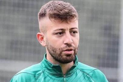 Silahlı saldırıya uğrayan futbolcu, hayatını kaybetti! Acı olay...