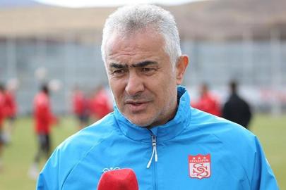 Sivasspor Teknik Direktörü Mehmet Altıparmak, hedefi açıkladı