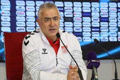 Sivasspor Teknik Direktörü Mehmet Altıparmak'tan Süper Lig açıklaması
