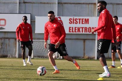 Sivasspor’da İstanbulspor maçı hazırlıkları sürüyor
