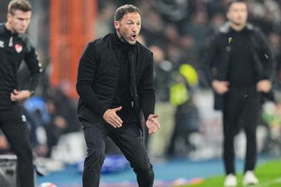 'Şok edici oldu, 2'yi atmalıydık!' Tedesco'dan Başakşehir maçı sonrası özeleştiri