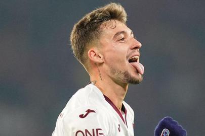 Son haftaların golcüsü durmadı, yine attı! Ernest Muçi boş geçmiyor