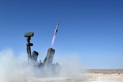 Suriye, ülkenin doğusunda uçaksavar füzeleri ele geçirildi