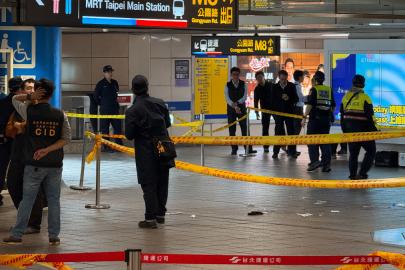 Taipei metrosunda sis bombalı ve bıçaklı saldırı: 3 ölü